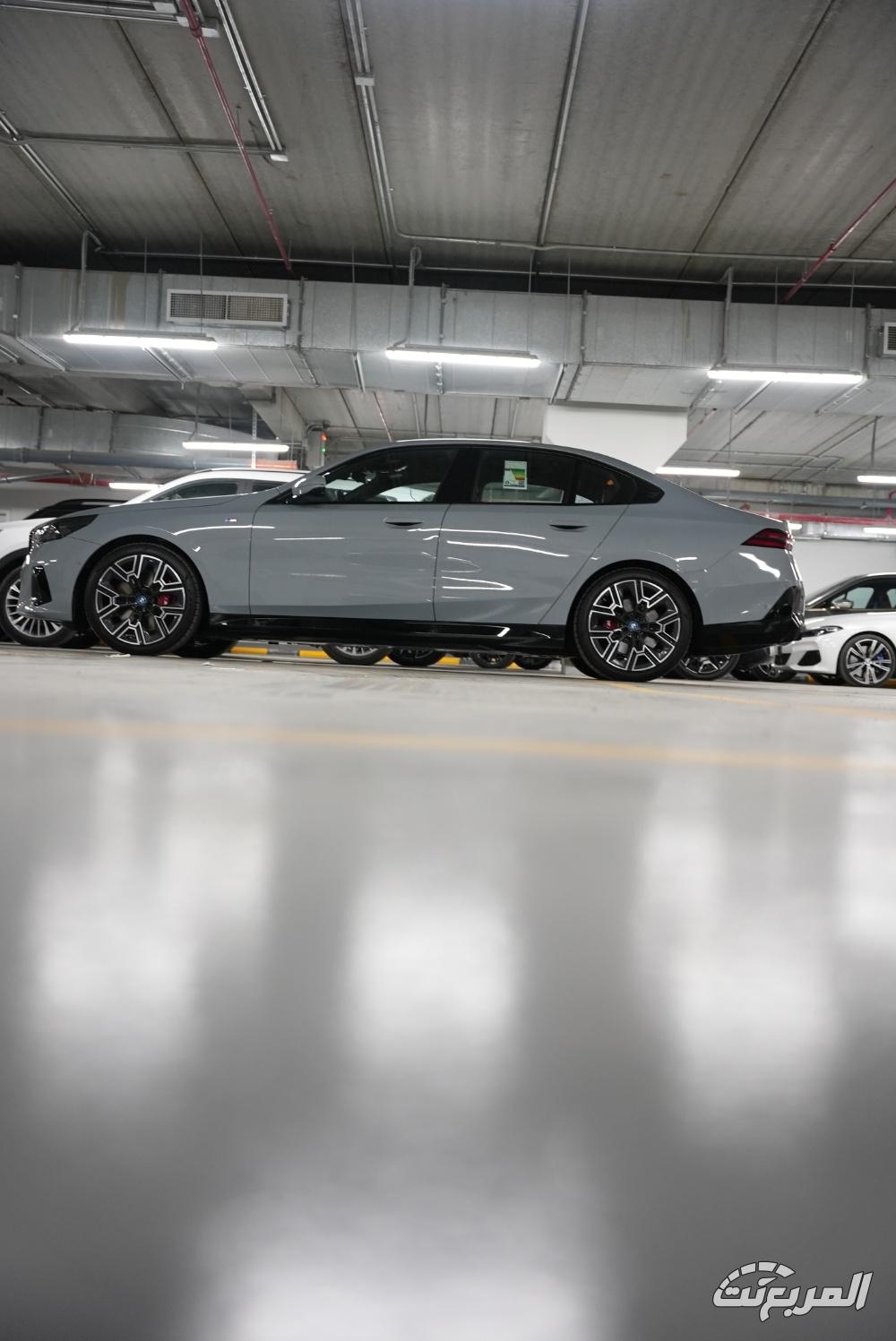 بي-ام-دبليو-الفئة-الخامسة-المربع-نت-26