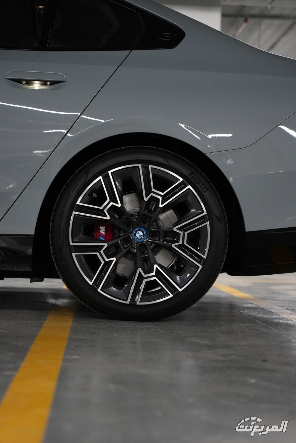 بي-ام-دبليو-الفئة-الخامسة-المربع-نت-53