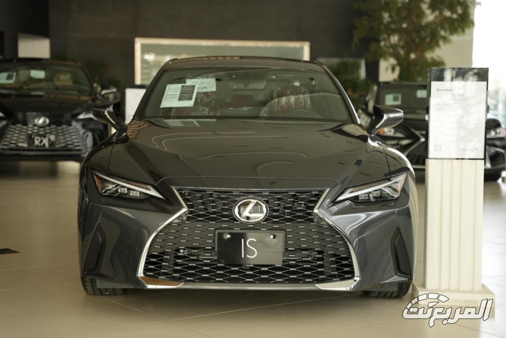 لكزس ES 2026 الجديدة ورحلة الفخامة على مدار 8 أجيال.. وش الجديد؟ (مقارنة تفصيلية) سعر لكزس ES موديل 2025 مع الفئات وأبرز المواصفات والتقنيات