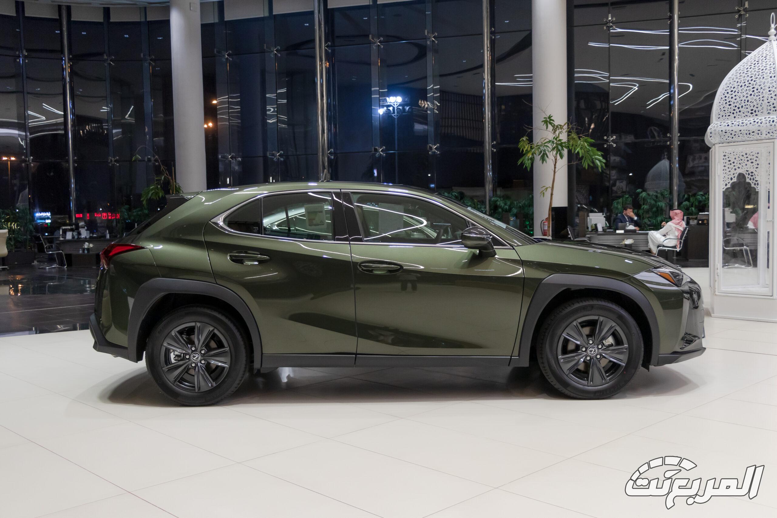 اسعار سيارات لكزس 2025 بكل فئاتها عند عبداللطيف جميل للسيارات صور لكزس UX موديل 2025 بجودة عالية من الداخل والخارج والألوان المتوفرة