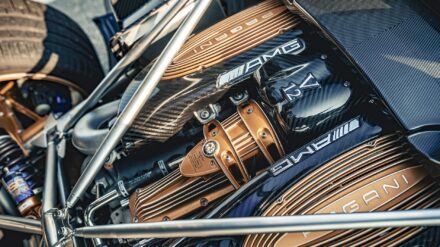 كيفية الحفاظ على كفاءة أداء محرك السيارة على المدى الطويل كيفية الحفاظ على كفاءة أداء محرك السيارة على المدى الطويل 3