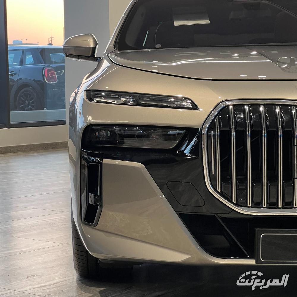 بي-ام-دبليو-الفئة-السابعة-المربع-نت-12-4