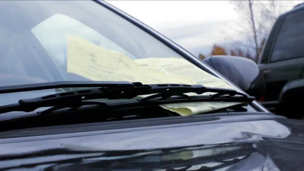 تمديد فترة تخفيض سداد المخالفات المرورية المتراكمة لمدة 6 أشهر سداد المخالفات المرورية المتراكمة