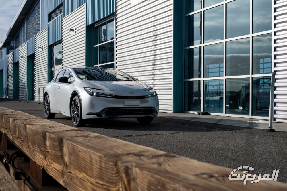 تويوتا-بريوس-المربع-نت-15