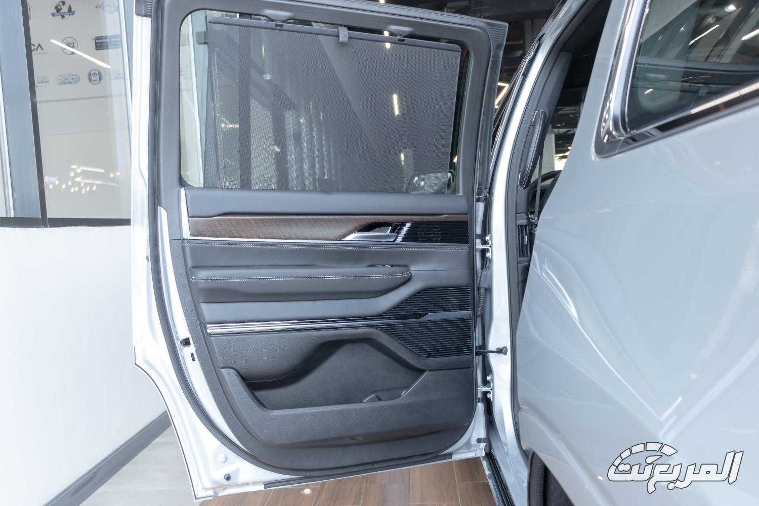 جيب-جراند-واجونيور-2023-المربع-نت-26-2