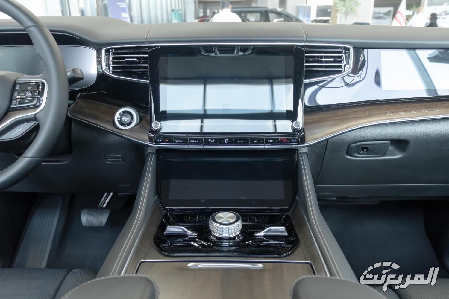 جيب-جراند-واجونيور-2023-المربع-نت-43