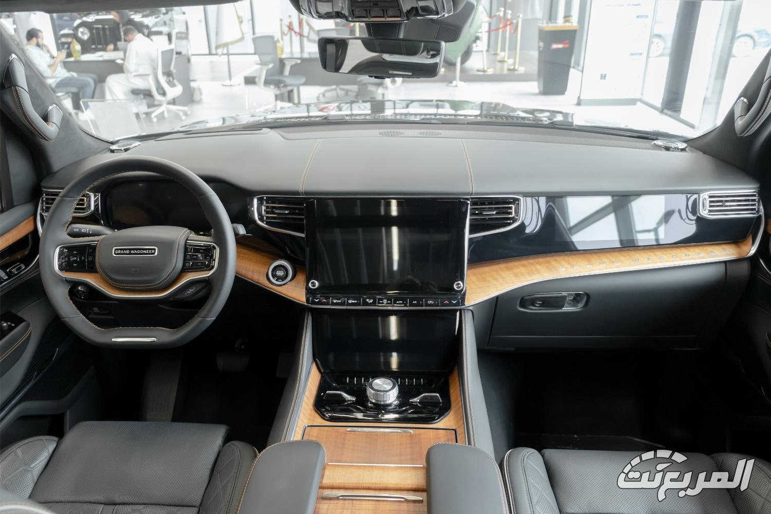 جيب-جراند-واجونيور-المربع-نت-11