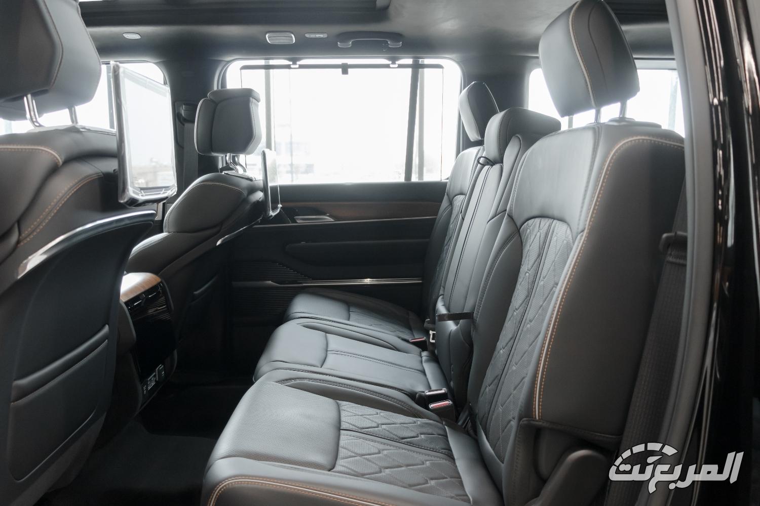 جيب-جراند-واجونيور-المربع-نت-14