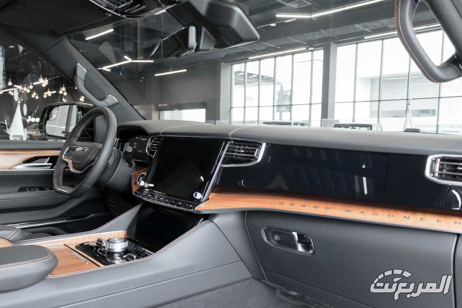 جيب-جراند-واجونيور-المربع-نت-32