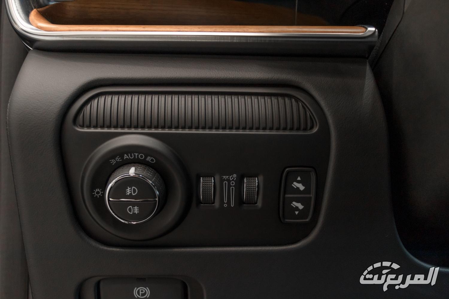 جيب-جراند-واجونيور-المربع-نت-38