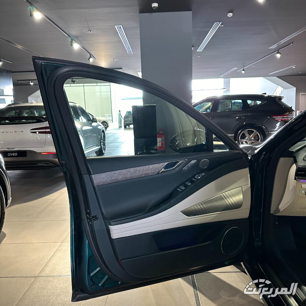 جينيسيس-g80-الكهربائية-المربع-نت-6