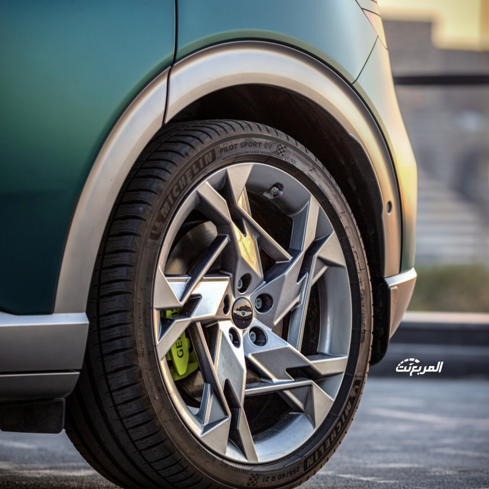 جينيسيس-gv60-المربع-نت-12-2