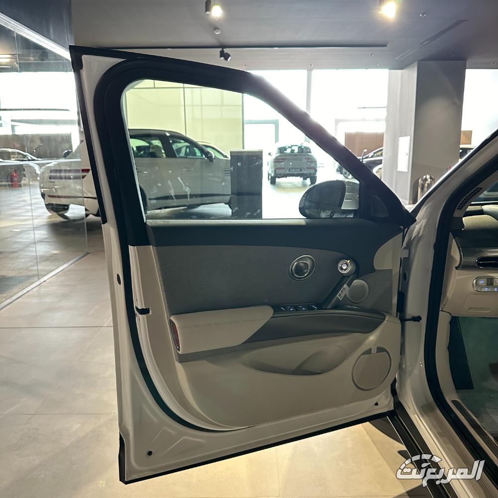 جينيسيس-gv60-المربع-نت-18