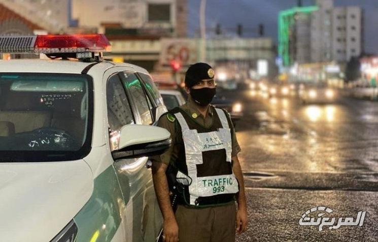 حالات تستدعي تخفيف السرعة أو إيقاف المركبة