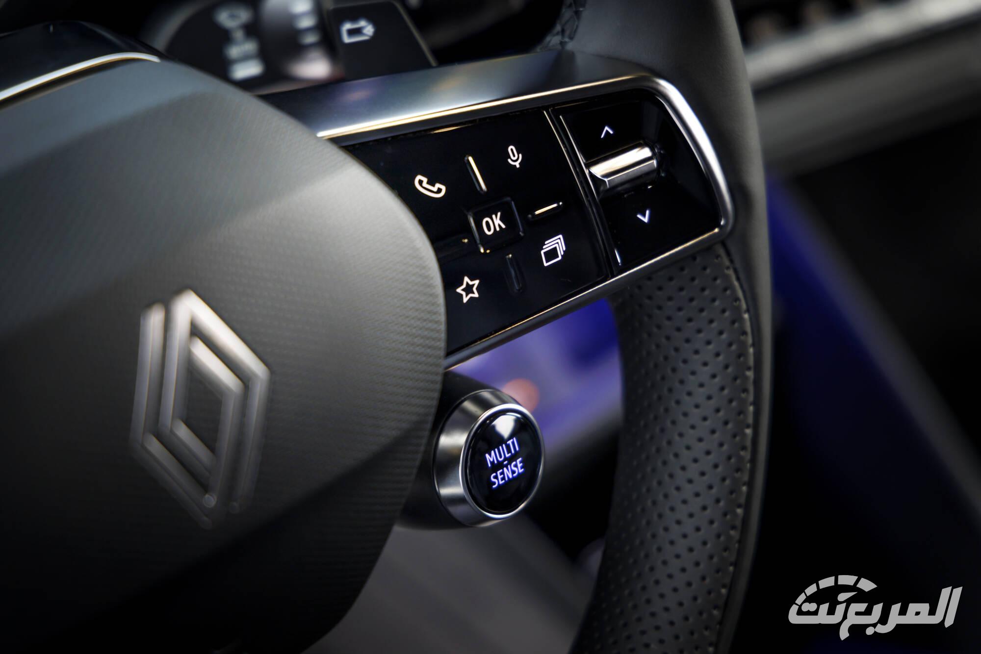 renault-r4-e-tech-techno-bleue-photo-15