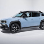 renault-r4-e-tech-techno-bleue-photo-2