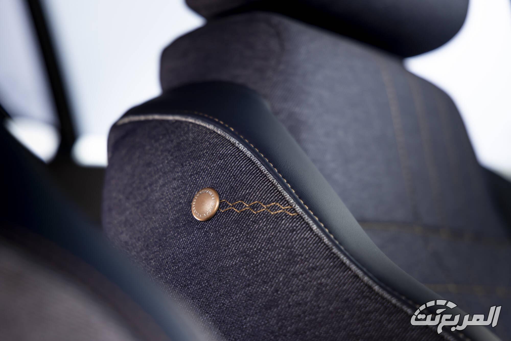 renault-r4-e-tech-techno-bleue-photo-21