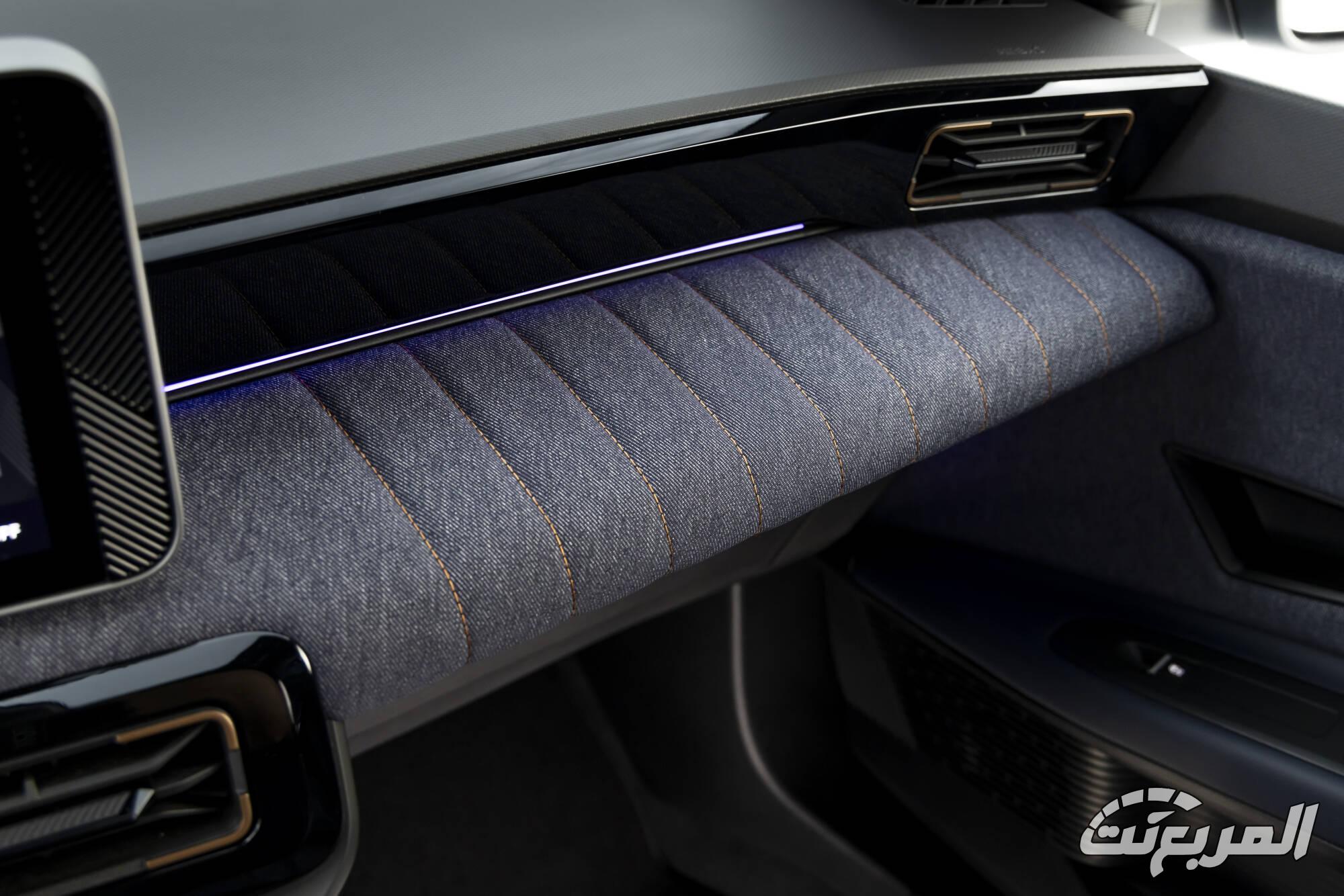 renault-r4-e-tech-techno-bleue-photo-23