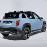 renault-r4-e-tech-techno-bleue-photo-3