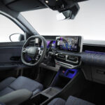 renault-r4-e-tech-techno-bleue-photo-6