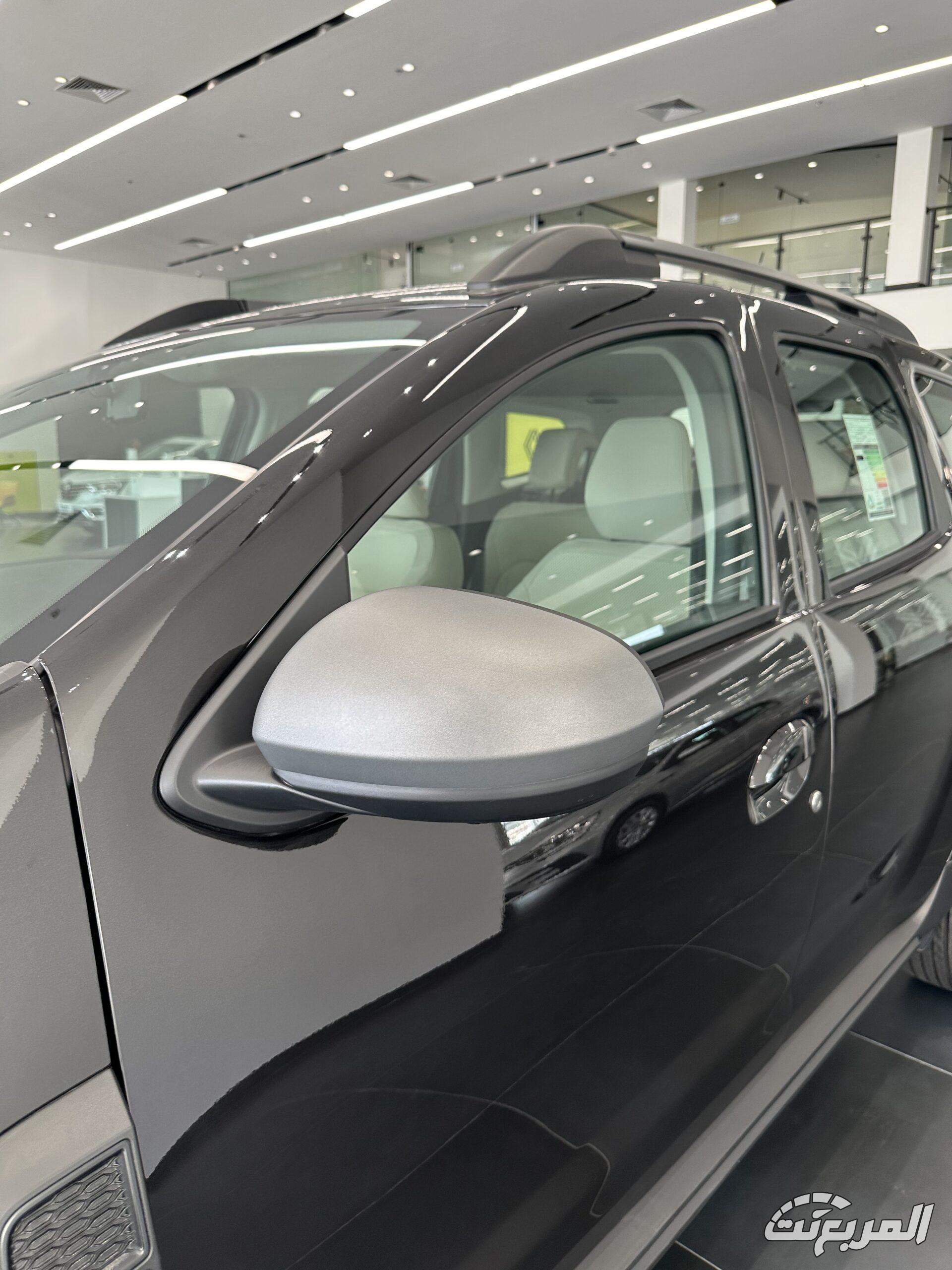 صور رينو داستر 2025 بجودة عالية من الخارج والداخل والألوان المتوفرة صور رينو داستر 2025 34