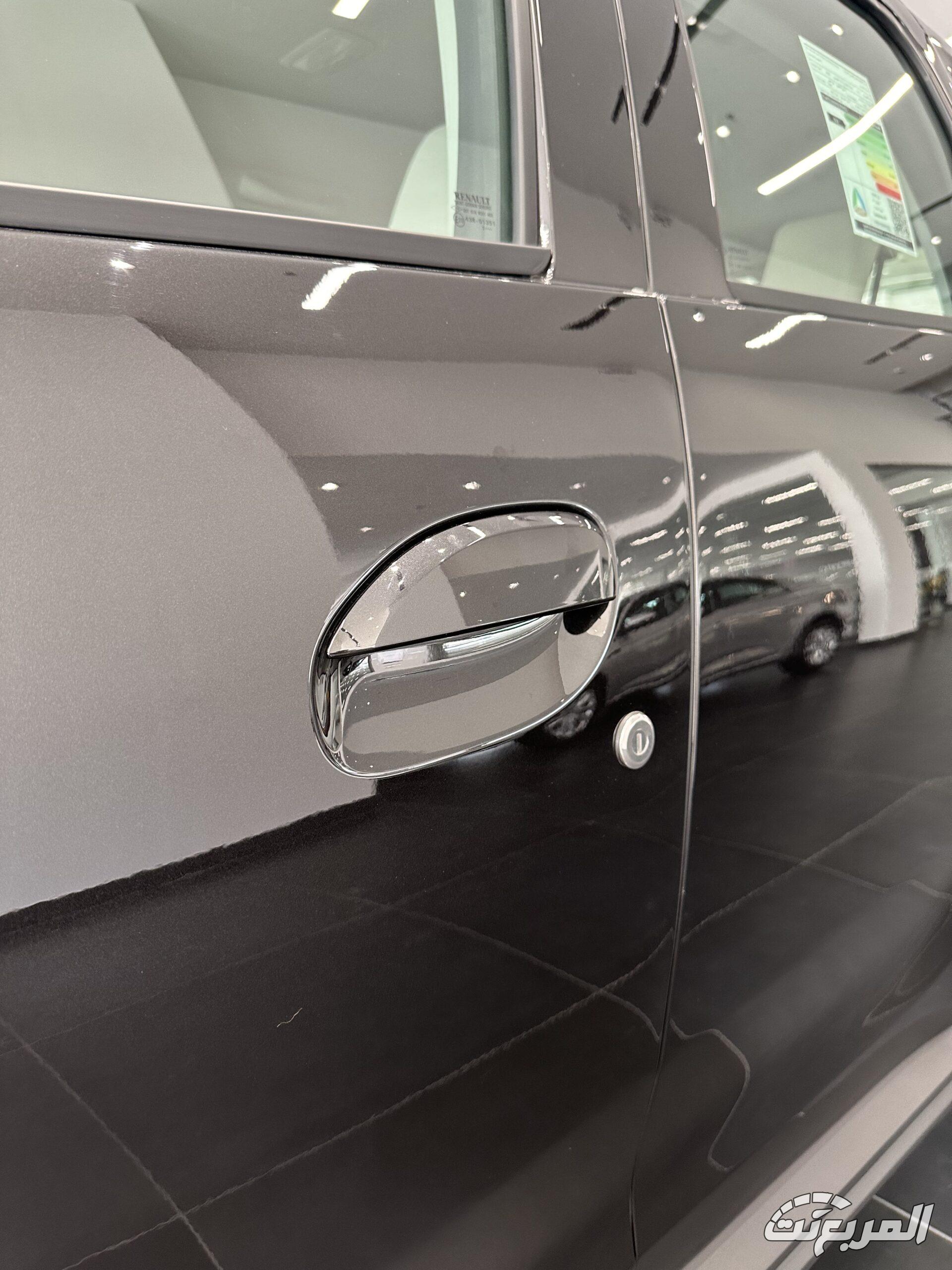 صور رينو داستر 2025 بجودة عالية من الخارج والداخل والألوان المتوفرة صور رينو داستر 2025 35