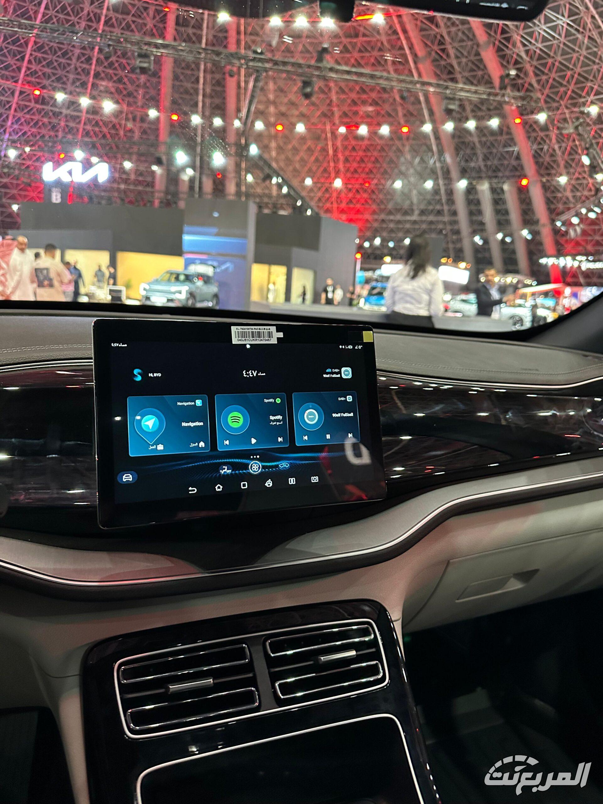 أسعار سيارات BYD موديل 2025 في السعودية مع أبرز المواصفات (صور وفيديو) صور بي واي دي تشين بلس موديل 2025 بجودة عالية من الداخل والخارج والألوان المتوفرة مع مواصفات المحرك ومنظومة الدفع