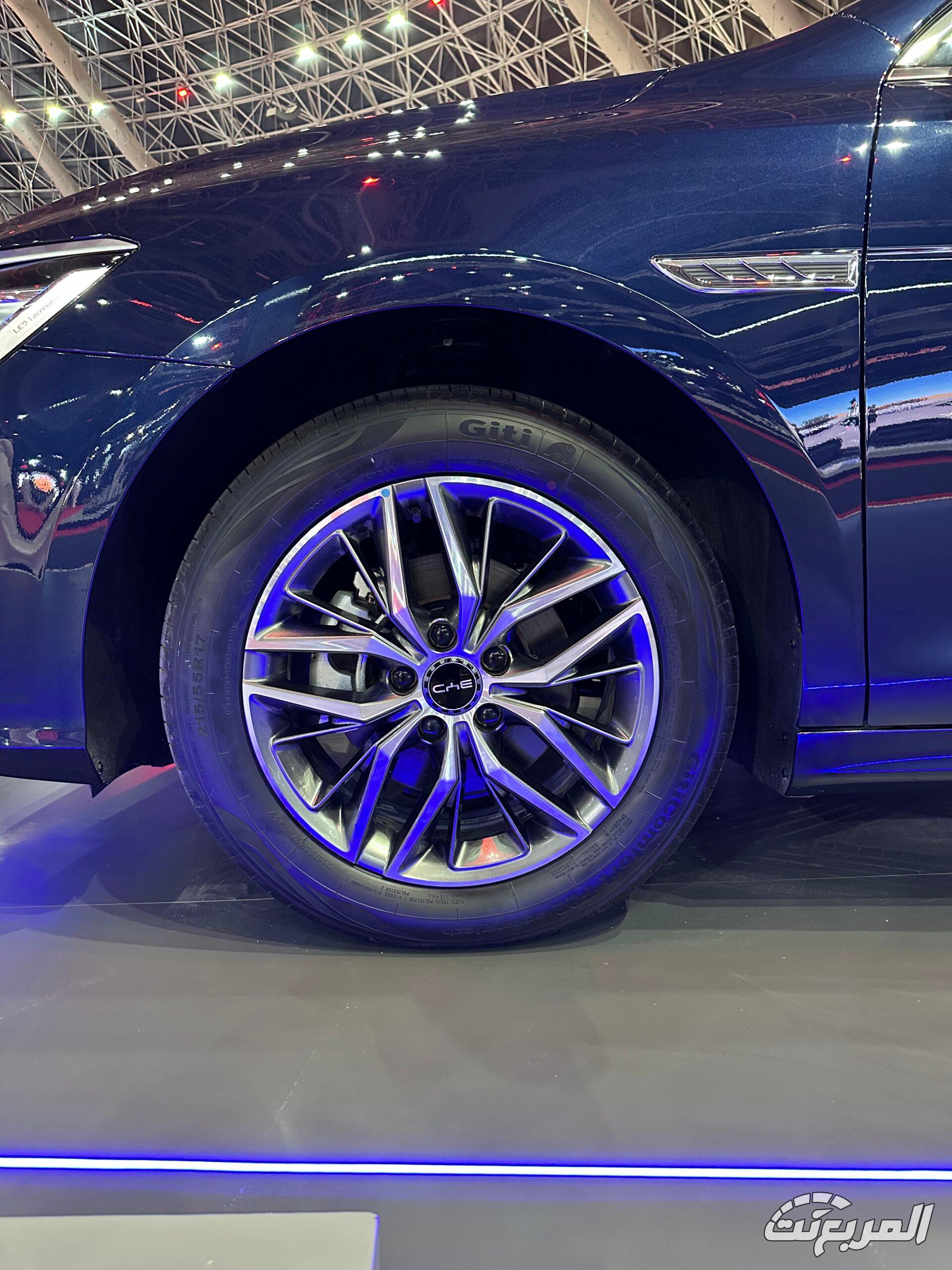 أسعار سيارات BYD موديل 2025 في السعودية مع أبرز المواصفات (صور وفيديو) صور بي واي دي تشين بلس موديل 2025 بجودة عالية من الداخل والخارج والألوان المتوفرة مع مواصفات المحرك ومنظومة الدفع