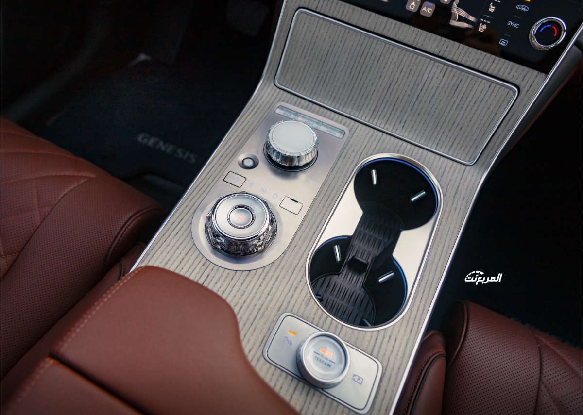 صور جينيسيس GV80 2025 في جلسة تصوير حصرية (40 صورة) Genesis GV80 صور جينيسيس GV80 2025 في جلسة تصوير حصرية (40 صورة) Genesis GV80 30