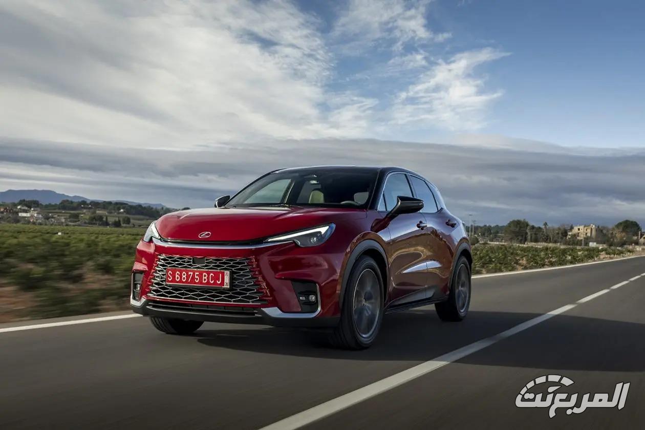 مواصفات لكزس LBX موديل 2025 بجميع الفئات والأسعار المتوفرة وأبرز العيوب والمميزات صور لكزس LBX موديل 2025 بجودة عالية من الداخل والخارج والألوان المتوفرة