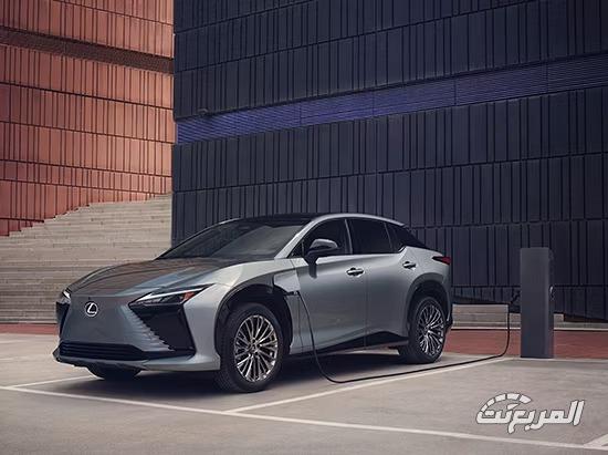 مواصفات لكزس RZ موديل 2025 بجميع الفئات والأسعار المتوفرة وأبرز العيوب والمميزات صور لكزس RZ موديل 2025 بجودة عالية من الداخل والخارج والألوان المتوفرة