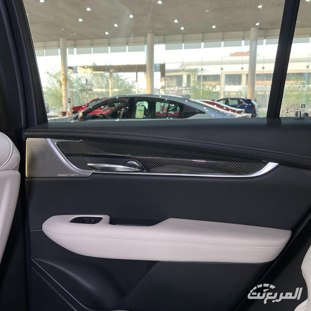 كاديلاك-xt6-المربع-نت-34
