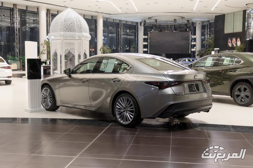 لكزس-is-المربع-نت-10-2