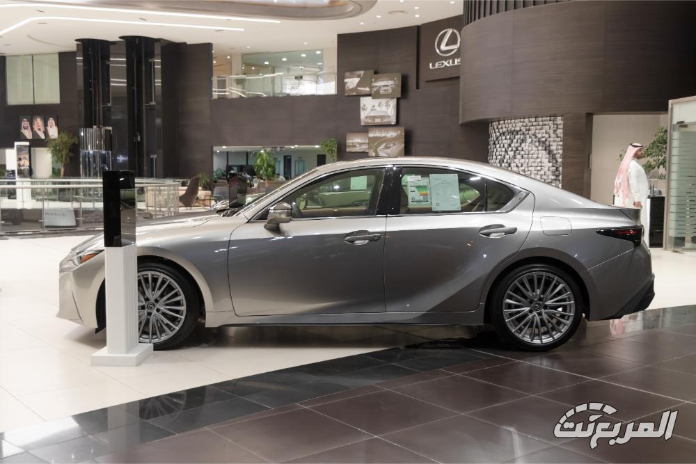 لكزس-is-المربع-نت-11-2