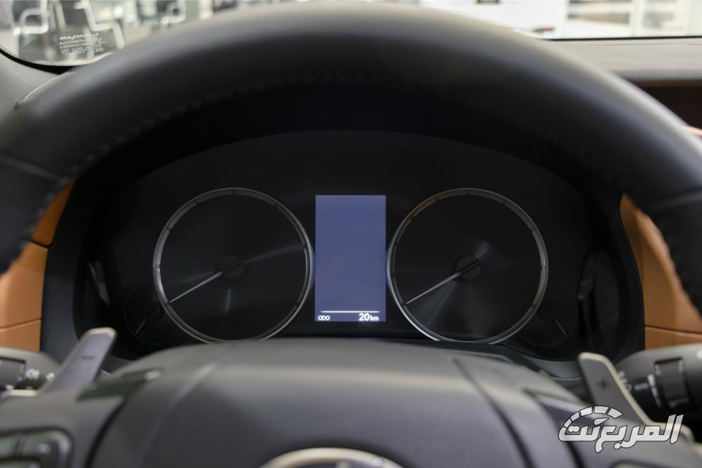 لكزس-is-المربع-نت-25-2