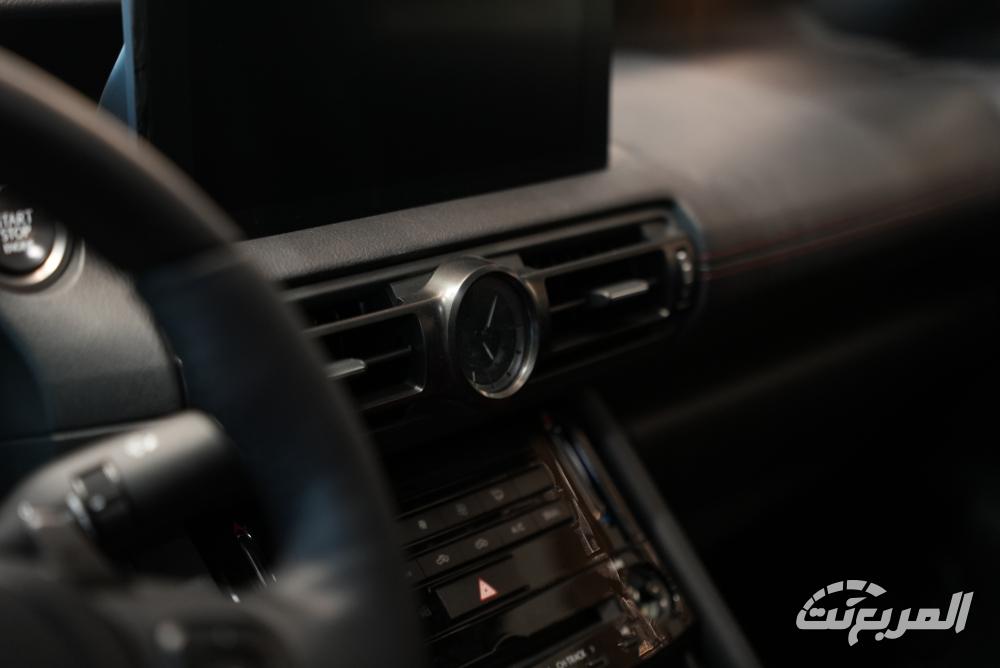 لكزس-is-المربع-نت-37