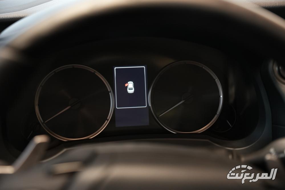 لكزس-is-المربع-نت-39