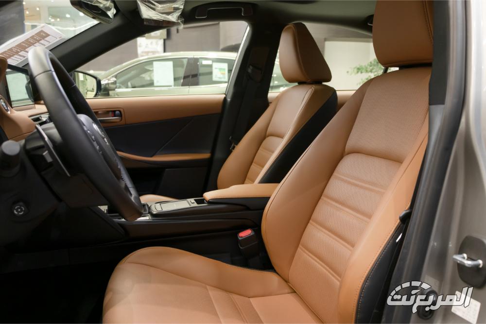 لكزس-is-المربع-نت-45