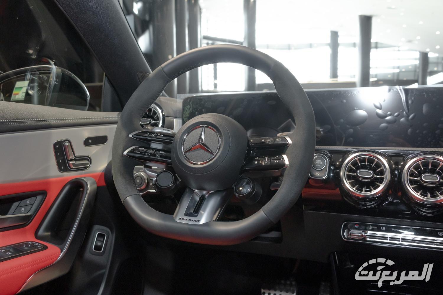 مرسيدس-cla-المربع-نت-42