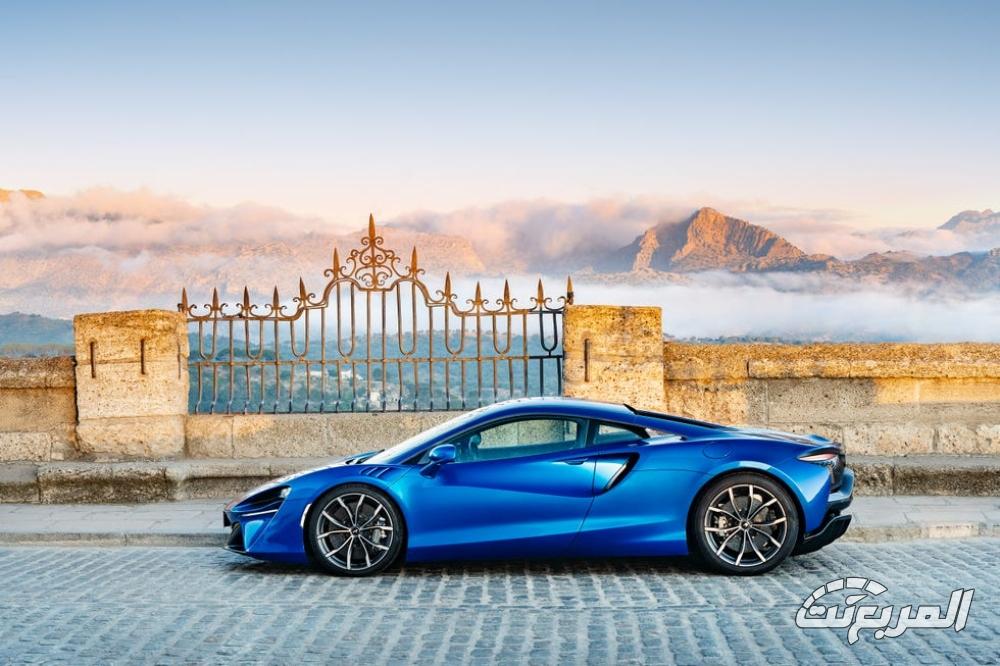 مكلارين-ارتورا-المربع-نت-11