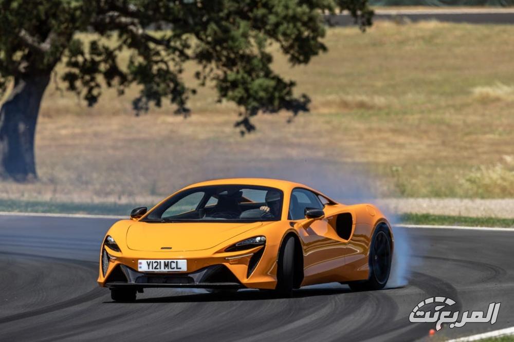 مكلارين-ارتورا-المربع-نت-43