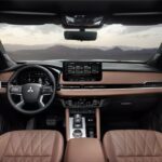 ميتسوبيشي-اوتلاندر-2025-18-2