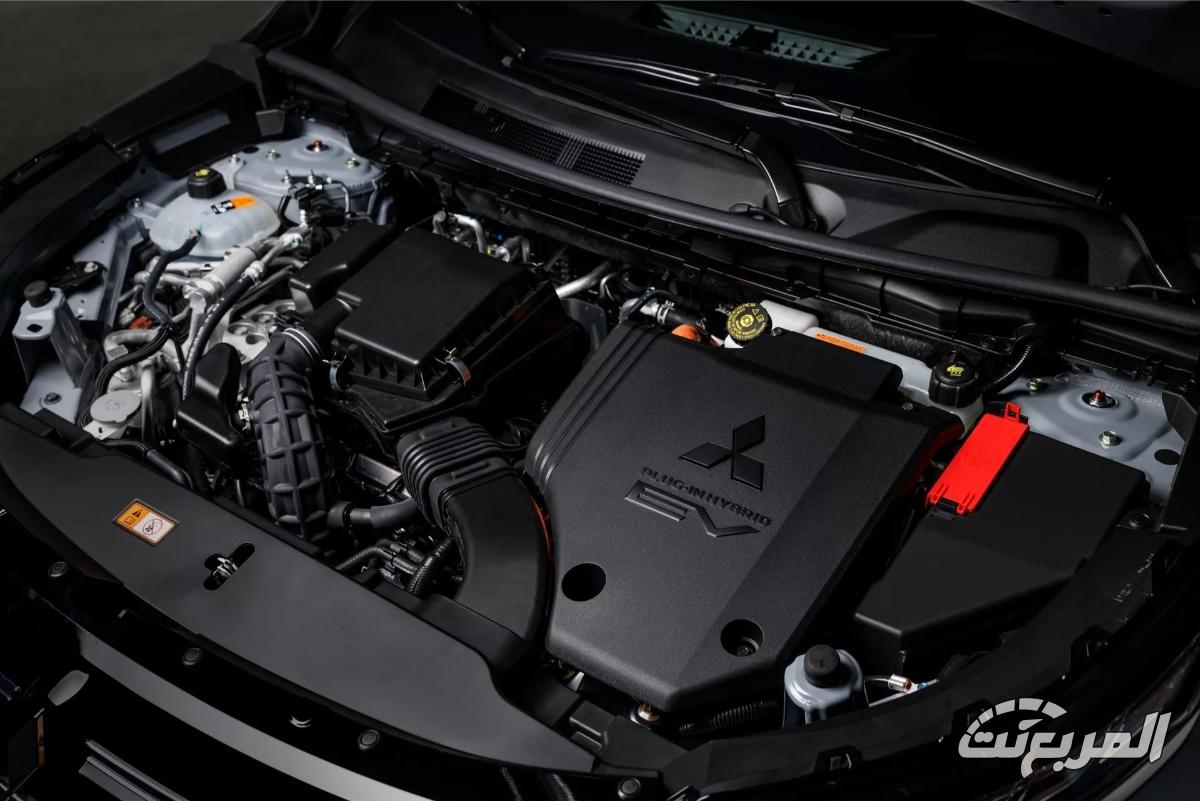 ميتسوبيشي-اوتلاندر-2025-23-2