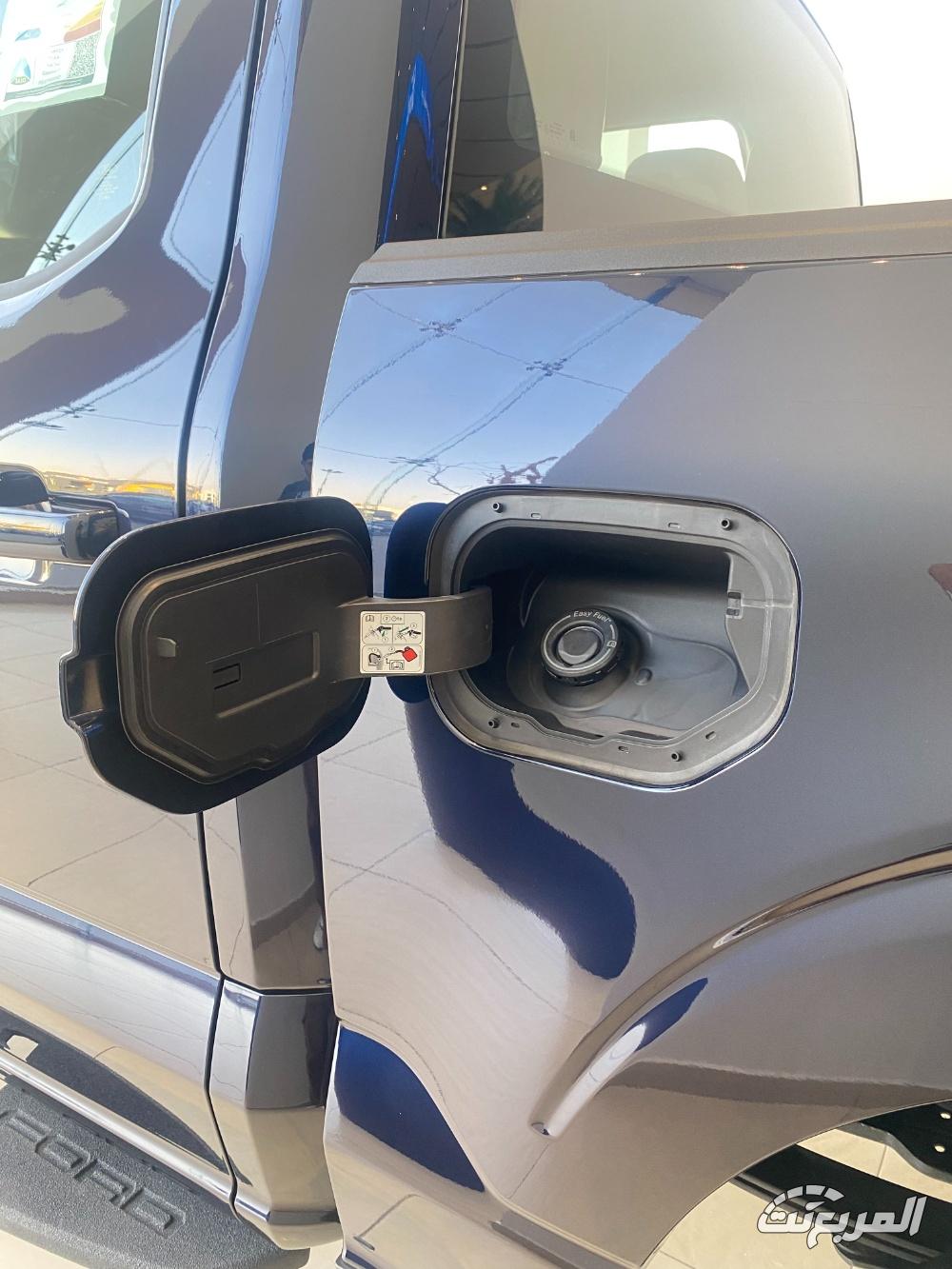 صور فورد F-150 موديل 2025 بجودة عالية مع ألوان البيك أب الأمريكية لدى وكيلها صور فورد F-150 موديل 2025 بجودة عالية مع ألوان البيك أب الأمريكية لدى وكيلها 13