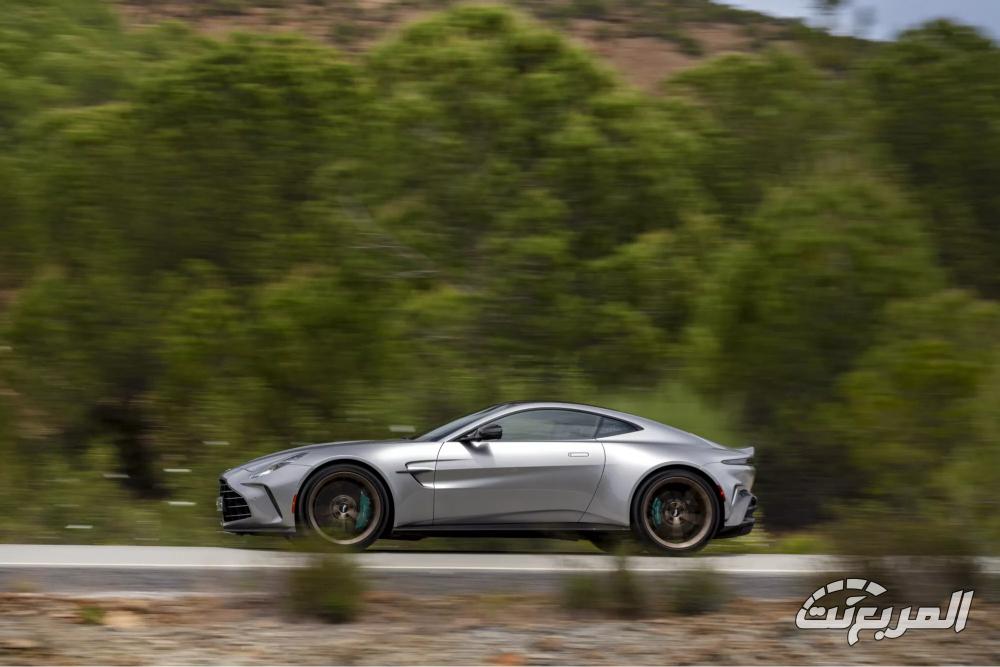 aston-martin-vantage-المربع-نت-25