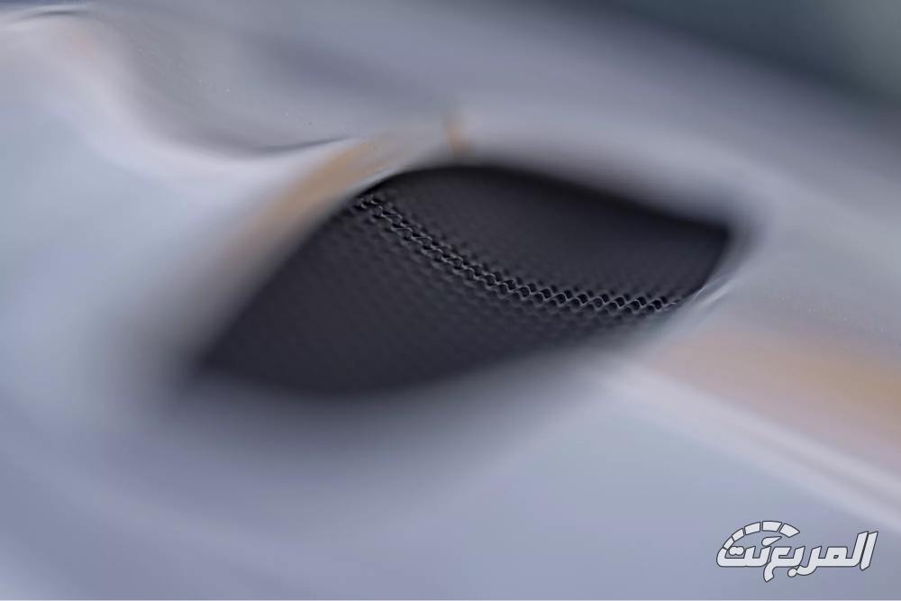 aston-martin-vantage-المربع-نت-28