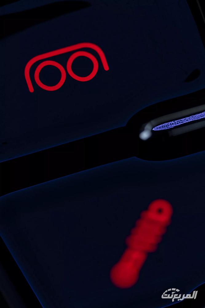 aston-martin-vantage-المربع-نت-30