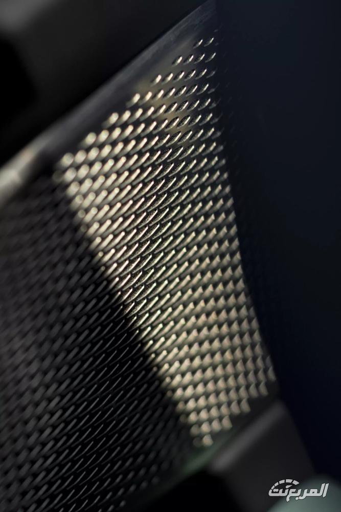 aston-martin-vantage-المربع-نت-31