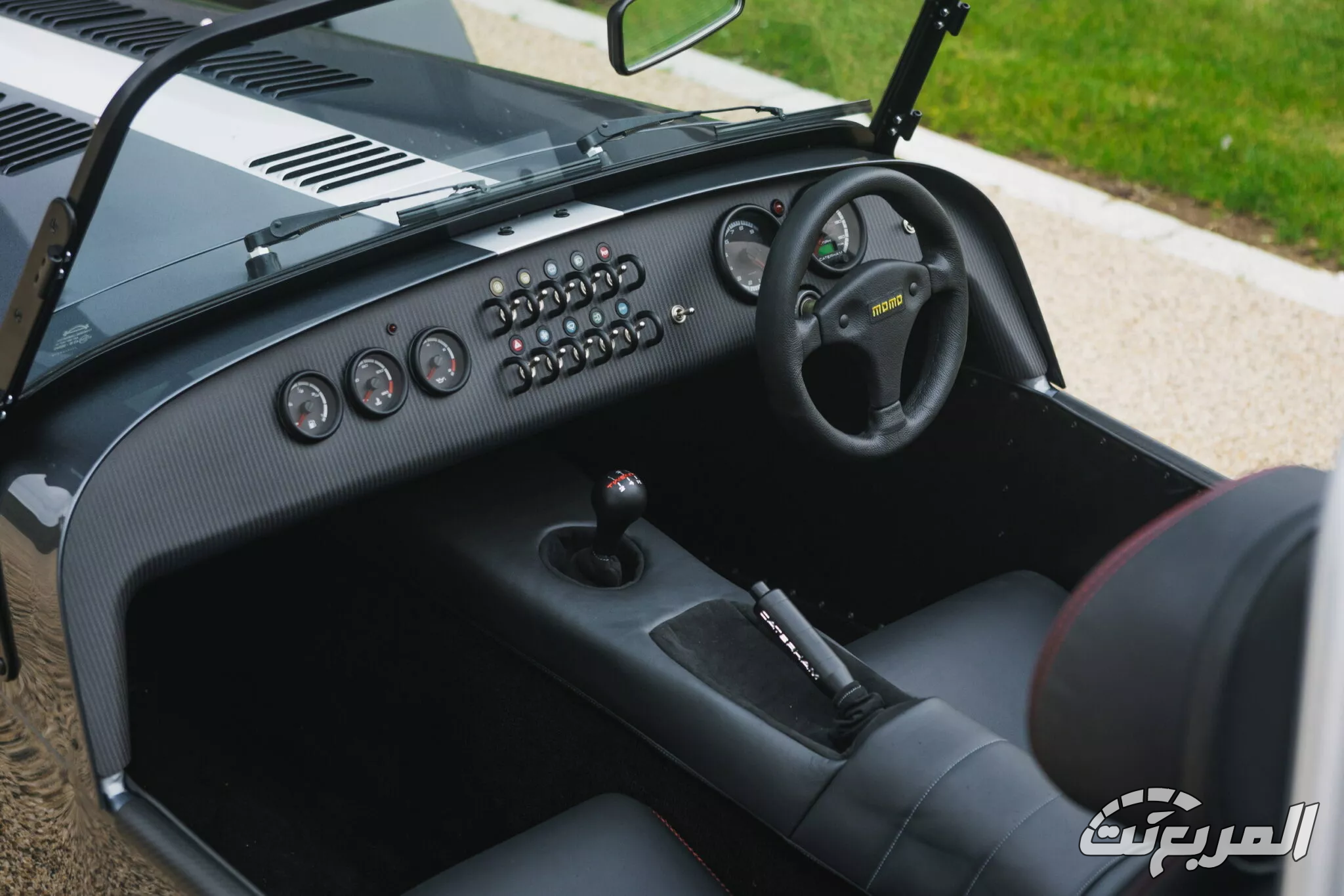 كاترهام البريطانية تكشف عن أفخم سيارة رياضية في تاريخها بتصميم فريد كاترهام البريطانية تكشف عن أفخم سيارة رياضية في تاريخها بتصميم فريد 1