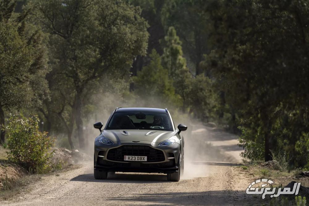 استون-مارتن-dbx707-المربع-نت-21